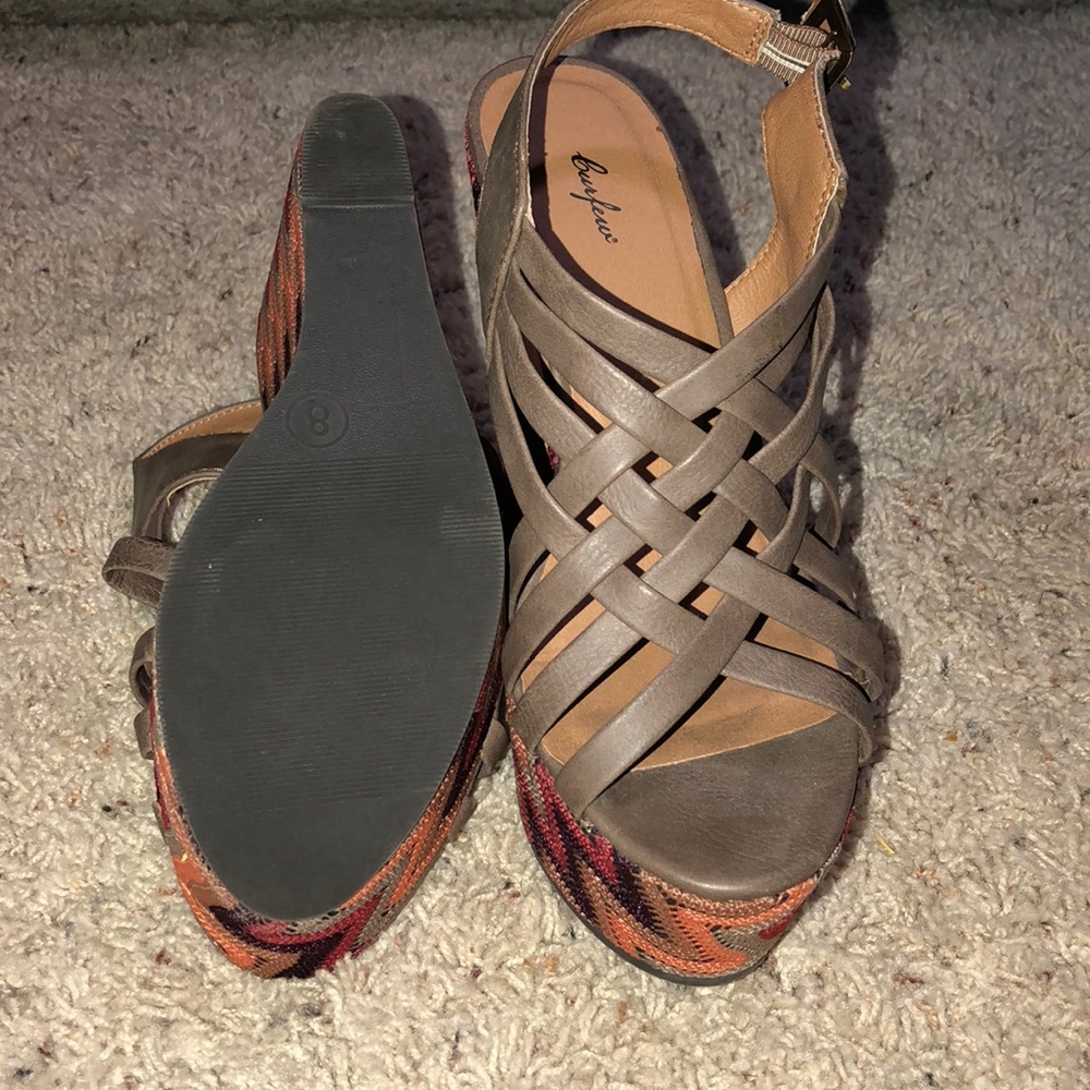 Wedges - Picture 5 of 5